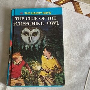 The Hardy Boys: The Clue of the Screeching Owl Book
